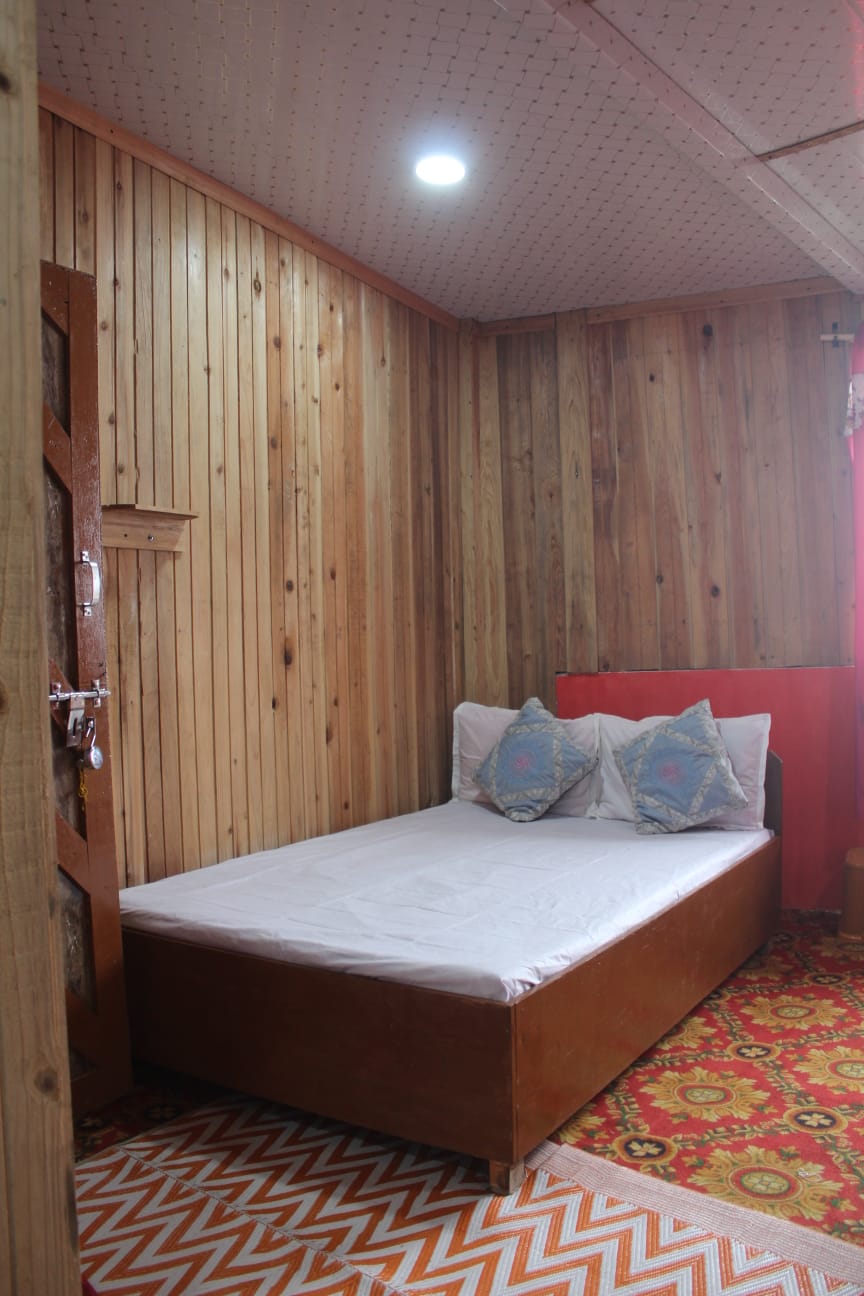 Vacay Nest Nilkanth homestay 