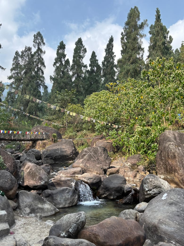 Vacay Nest River Valley Homestay (Lingsey)