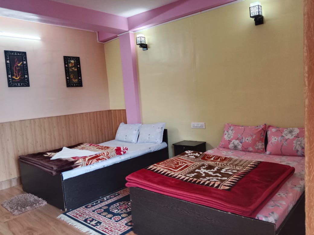 Vacay Nest Tinchulay Himalayan Homestay