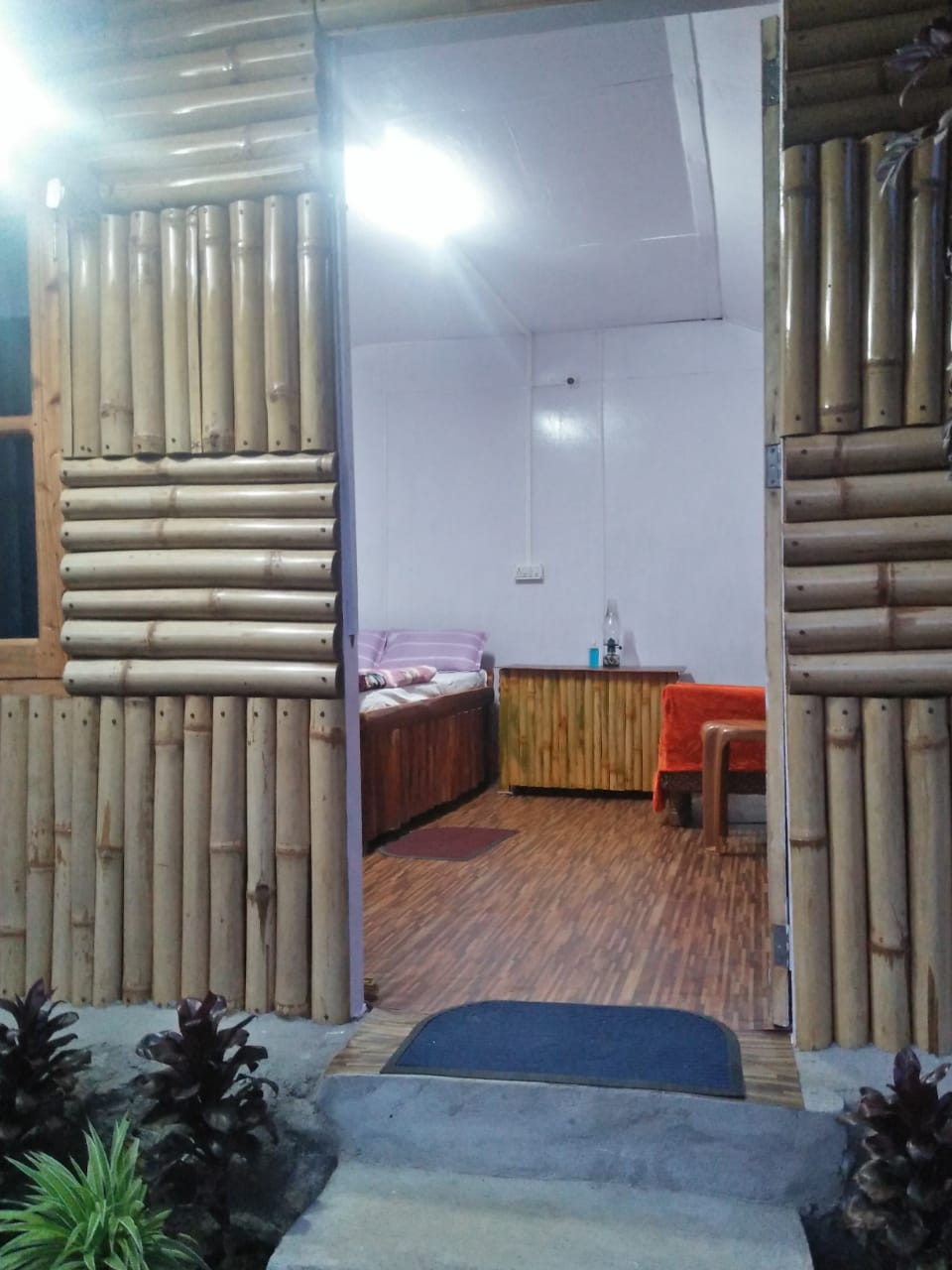 Vacay Nest Yanki river side homestay